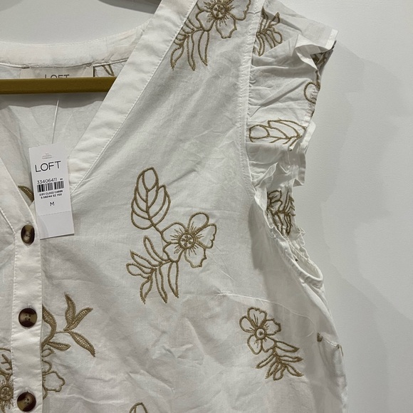 NWT LOFT White & Gold Floral Embroidered Ruffle Button Top - Size M - Picture 4 of 7
